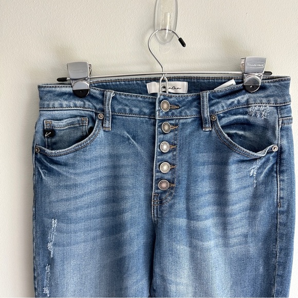 KanCan Cropped High Rise Button Front Slightly Distressed Jeans Size 29 - Picture 3 of 10